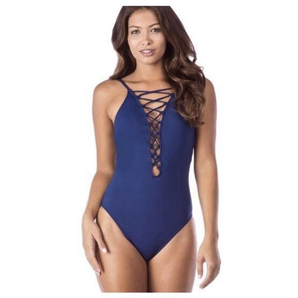La Blanca Island Goddess Laceup‎ Hi-Neck Size 6